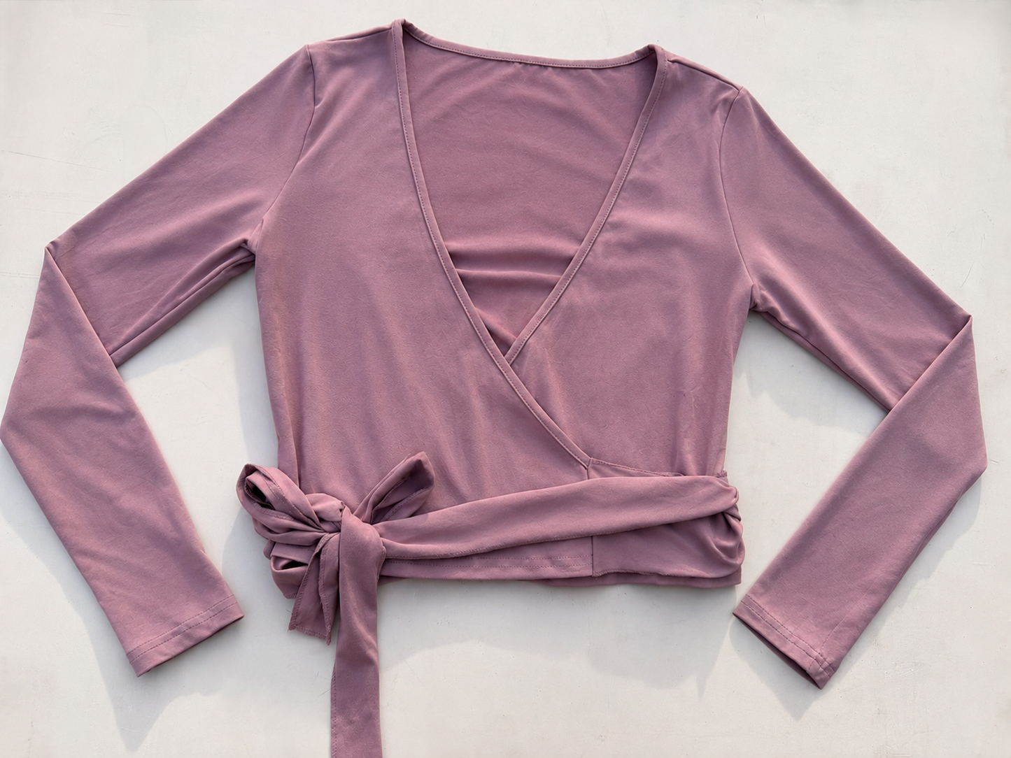 Polera Cruzada con Cinta Ajustable